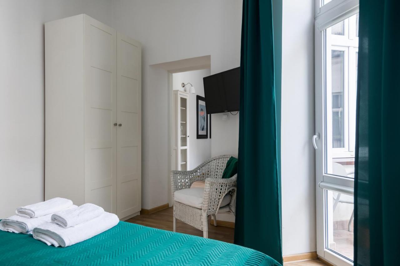 Discover Krakow Apartments - 3 Rakowicka St - Classic Apartments Near Main Station - Netflix Exterior photo